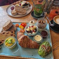 😋😋😋💚💚 at Blackbird in Bruges