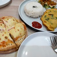 Soycheese Pizza and Vegan Omelette Rice at iVegan Pizza in Tangerang