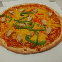 Plant based chicken pizza at Aposto in Aachen