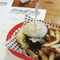 Dub'n'Grub Cheeze Burger w/ chips at The 78 in Glasgow