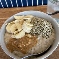 Vegan oat porrige 😍👍🏻  at GRØD -Torvehallerne in Copenhagen