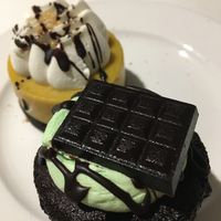 Honeycomb Cheesecake and Choc Mint Mudcake at Europa Cake Shop in St Kilda