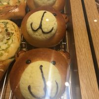  Bear buns at Chong Hua Zhai in Taichung