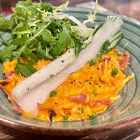 Rode Curry met Paksoi - Soyascheuten - Savooikool - Erwtjes & Rijst at De Republiek in Bruges