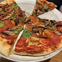 Skimped on toppings  at Mellow Mushroom in Paducah