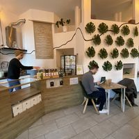 Simple clean and fresh decor at Vegano Cafe in Krakow