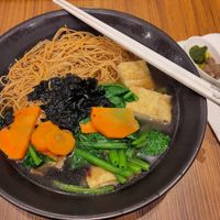 Noodle soup with carrots, spinach, beancurd, veg ham and seaweed at Vege Creek 蔬河 - 101 in Taipei