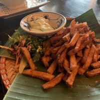 Süßkartoffelpommes  at Anamit in Dresden