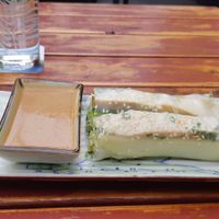 Summer roll with peanut butter sauce at Good Morning Vietnam Vegan in Berlin