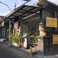 Exterior of Black House Burger at Black House Burgers in Kuta