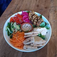 Falafel bowl at BACKYARD in Rotterdam