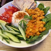 Tikka masala bowl  at BACKYARD in Rotterdam