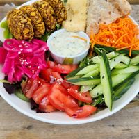 Falafel bowl at BACKYARD in Rotterdam