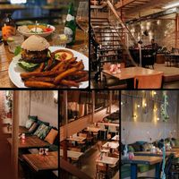 ♡ gezellig ! En heerlijk vegan eten. Van ontbijt tot diner. at BACKYARD in Rotterdam