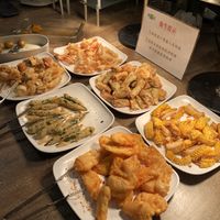 Deep fried goods at Ahimsa Buffet 無肉食 - Mong Kok in Kowloon