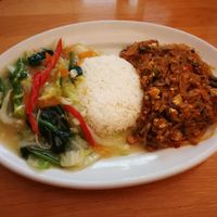 Spicy vegetables, plain rice and rice noodles with tofu at Lao Wai in Stockholm