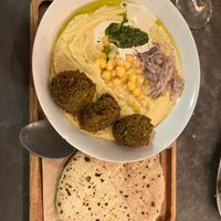 Hummus with falafel and pita bread 9,50€ at Falafeleria - Sta Barbara in Madrid