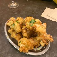 Fried cauliflower 5,90€ at Falafeleria - Sta Barbara in Madrid