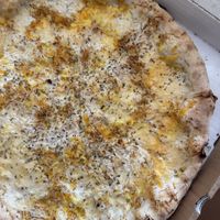 Mamma Mia: Vegan white sauce, mozzarella, parmesan, and tofu.  at Valentino in Oslo