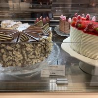 at least one vegan cake option at Kavarna Park in Vrhnika