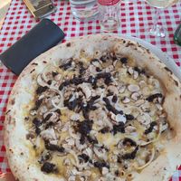 Pizza funghi at Pizzeria Fuoriseria in Izola