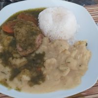 Pallares con seco at Loving Hut - Surquillo in Lima