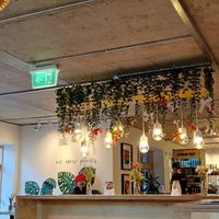 Deco at Kale+Coco in Dublin