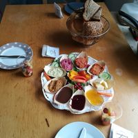 das vegane Frühstücksbuffet in Lieferversion at OmaRosa in Dortmund