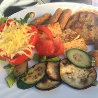 Vegan plate / 9 eur at Labirint in Koper