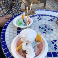 Mit veganer Sahne und Eis  at Aloha Warnemünde in Rostock