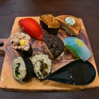 Vegan Sushi at Swell Bowls in Tokyo