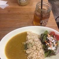 vegan curry rice at Swell Bowls in Tokyo