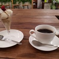 mini parfait and coffee with non-dairy milk at Swell Bowls in Tokyo