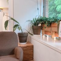 Cafe at Swell Bowls in Tokyo