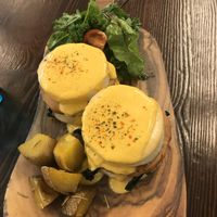Tofu Benedict at Swell Bowls in Tokyo