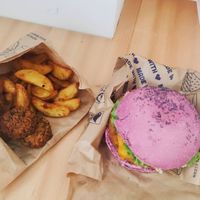 🍔🍟 at Flower Burger in Bergamo