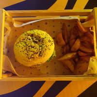 Burger - Menü at Flower Burger in Bergamo