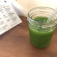 Green juice at Trueberry - Omotesando in Tokyo