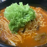 Kimchi ramen at Saute-san 素特-さん in Central Singapore