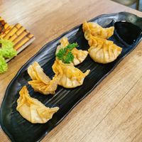 Gyoza at Saute-san 素特-さん in Central Singapore