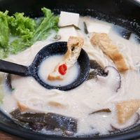 I tried adding chilli. It went well with the soup. at Saute-san 素特-さん in Central Singapore