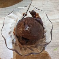 Dunkles Schokoladeneis at Saute-san 素特-さん in Central Singapore