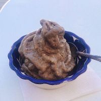 Oreo, banana, mango ice cream 😋 at Meows Cream in Tulum