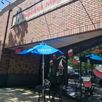 Exterior at Cupcake Magic in Yuba City