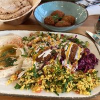   at Hummus Küch' in Frankfurt