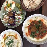 Hummusküch, Hummuschuka und Küch spezial at Hummus Küch' in Frankfurt