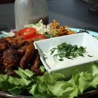 gryos bowl at Vabiou's in Hamburg