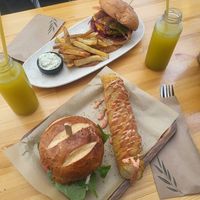 Tsimitsouri & cauliflower burgers at Vegan Beat in Athens