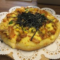 Vegan pizza at LN Fortunate Coffee 幸福咖啡 in Taoyuan