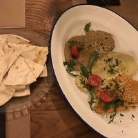 Tortilla chips con hummus at Barlovento in A Coruna